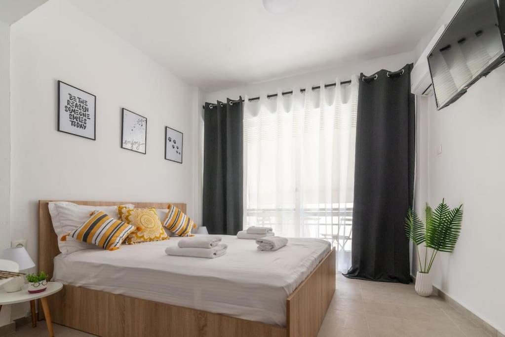 New Studio In The Heart Of City Center Iráclio Exterior foto