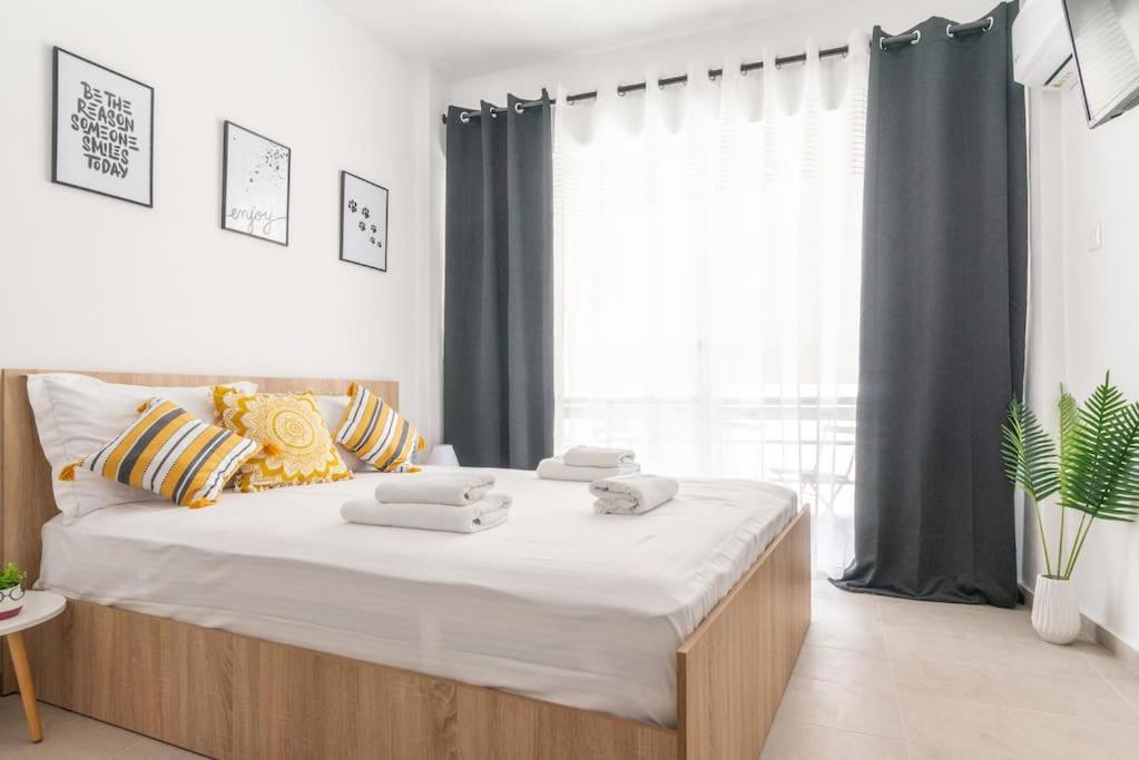 New Studio In The Heart Of City Center Iráclio Exterior foto