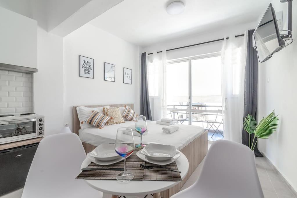 New Studio In The Heart Of City Center Iráclio Exterior foto